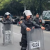 ¡TENSIÓN EN EL CMN SIGLO XXI! Enfermeras protestan por falta de insumos y envían a policías antimotines
